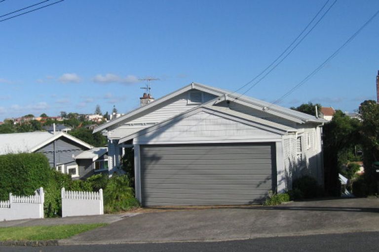 Photo of property in 13a Maungarei Road, Remuera, Auckland, 1050