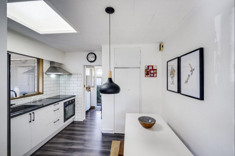Photo of property in 21c Lannie Place, Greenmeadows, Napier, 4112