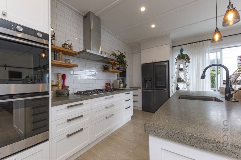 Photo of property in 22 The Landing, Riverhead, 0820