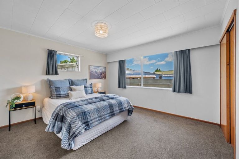 Photo of property in 27 Southwark Avenue, Tamatea, Napier, 4112