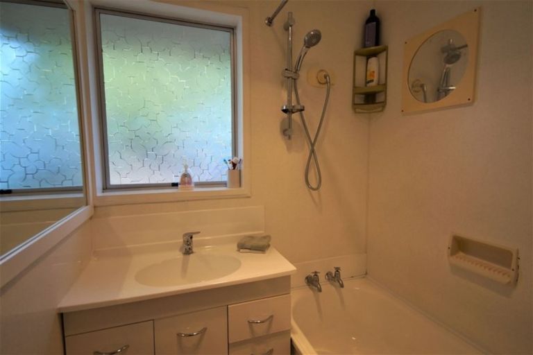 Photo of property in 4 Croft Place, Culverden, 7392