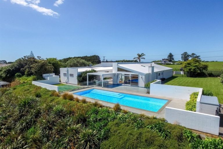 Photo of property in 340 Smart Road, Hillsborough, New Plymouth, 4372