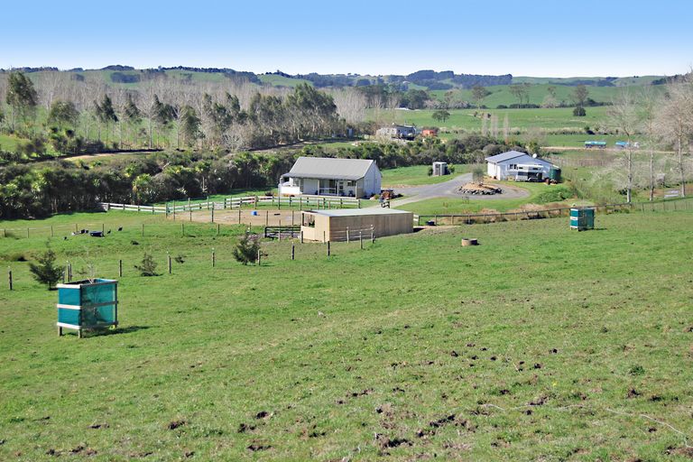Photo of property in 533 Settlement Road, Kaiwaka, 0573