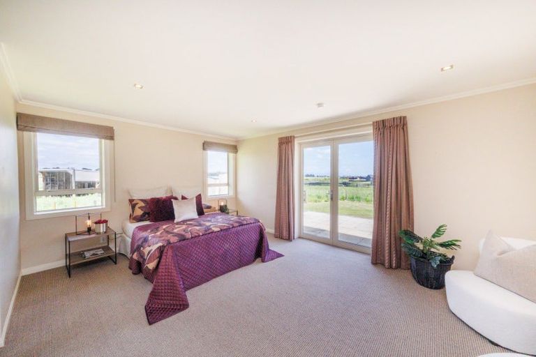 Photo of property in 5 Te Arakura Road, Newbury, Feilding, 4775
