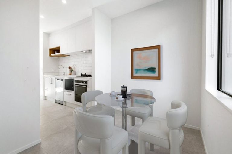 Photo of property in 53 Ngakoro Road, Karaka, Papakura, 2113