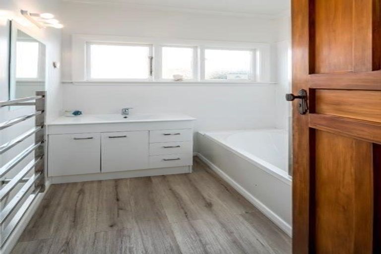 Photo of property in 549 Cranford Street, Papanui, Christchurch, 8052