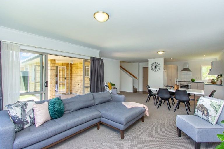 Photo of property in 52/64 Kawaha Point Road, Kawaha Point, Rotorua, 3010