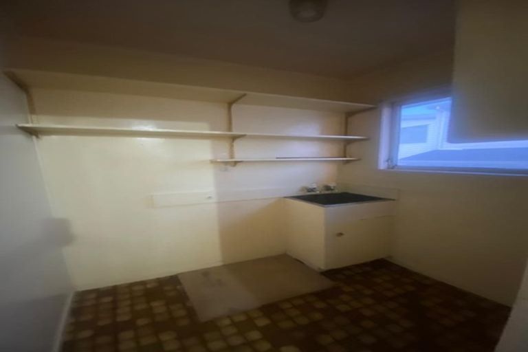 Photo of property in 72 Thompson Terrace, Manurewa, Auckland, 2102