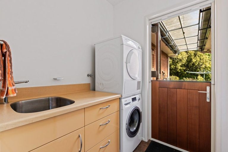 Photo of property in 111 Hurworth Road, Hurworth, New Plymouth, 4371