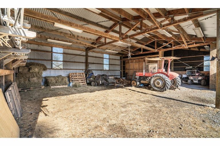 Photo of property in 242 Oreti Road, Otatara, Invercargill, 9879