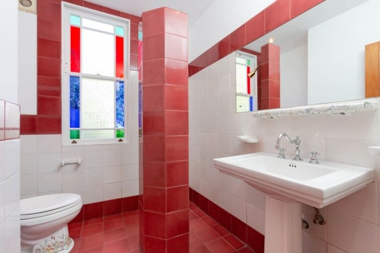 Photo of property in 50 Cromwell Street, Mount Eden, Auckland, 1024