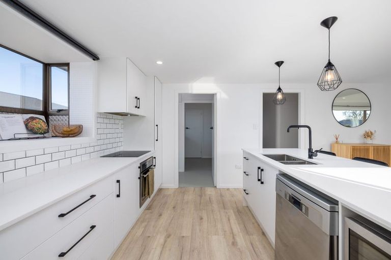 Photo of property in 10 Fairford Street, Bishopdale, Christchurch, 8053