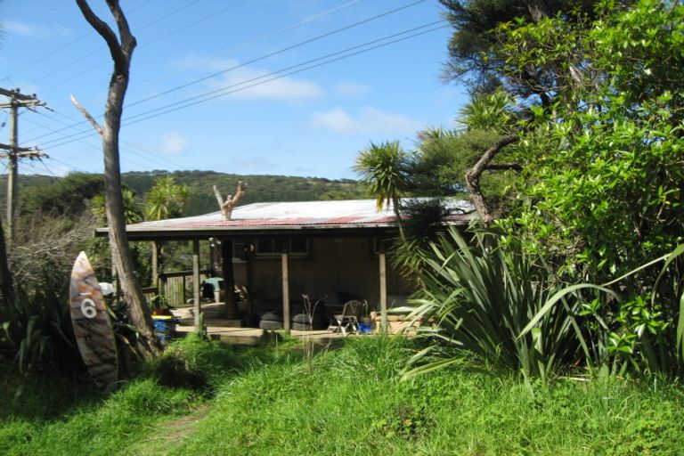 Photo of property in 6 Tasman View Road, Te Henga / Bethells Beach, Henderson, 0781