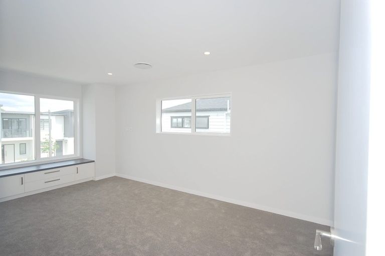 Photo of property in 4 Dorricott Avenue, Hobsonville, Auckland, 0616