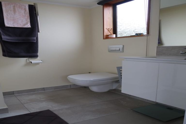 Photo of property in 102 Kanpur Road, Broadmeadows, Wellington, 6035