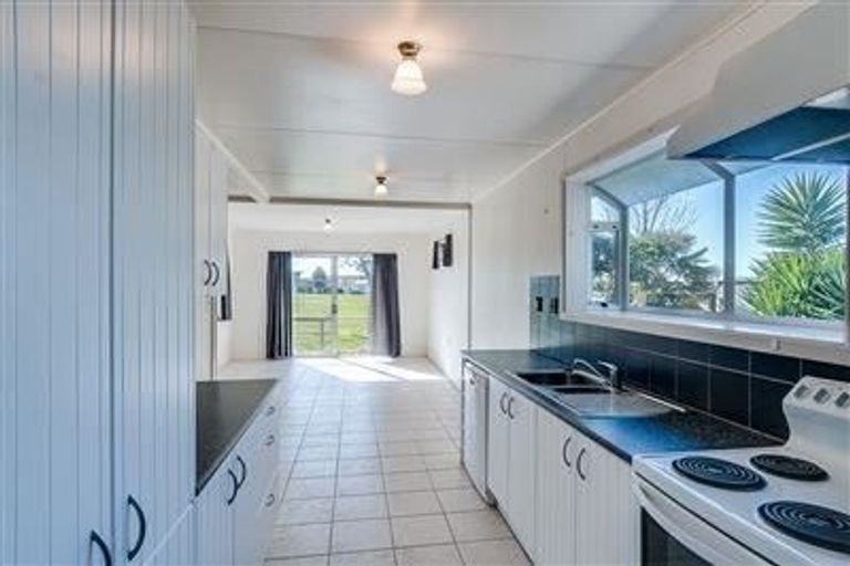 Photo of property in 33 Frickleton Street, Taradale, Napier, 4112