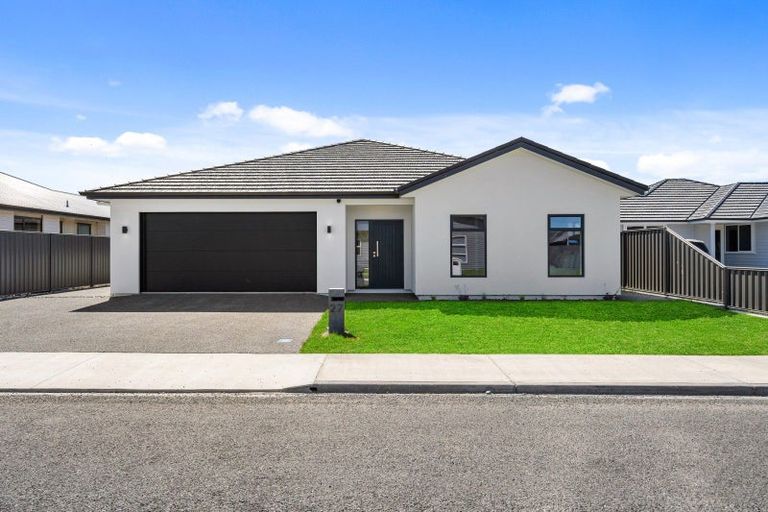 Photo of property in 27 Arihi Crescent, Frimley, Hastings, 4120