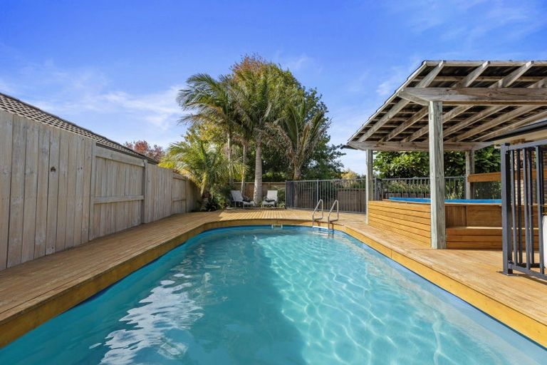 Photo of property in 33 Stamford Place, Ohauiti, Tauranga, 3112