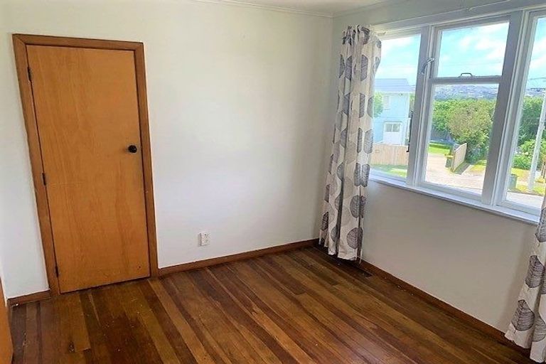 Photo of property in 78-80 Leicester Street, Cannons Creek, Porirua, 5024