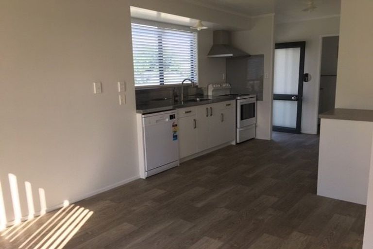 Photo of property in 372 Kahikatea Drive, Dinsdale, Hamilton, 3204