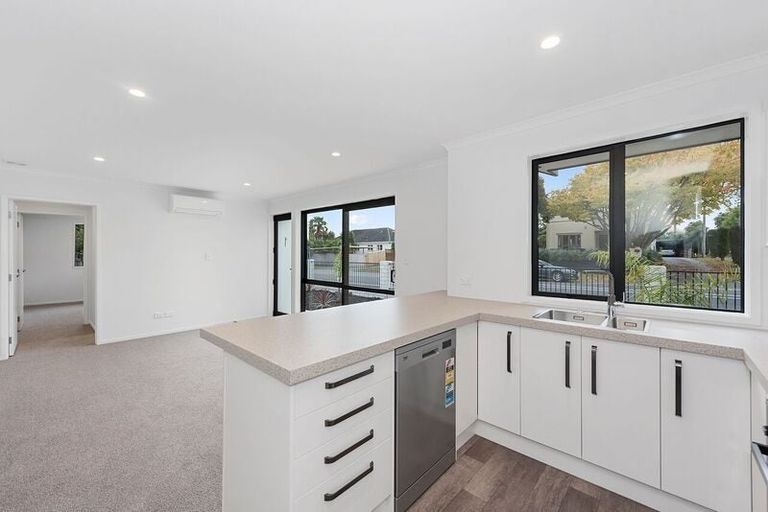 Photo of property in 1/60 Boundary Road, Claudelands, Hamilton, 3214