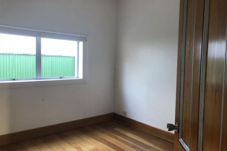 Photo of property in 69 Holloway Street, Carterton, 5713