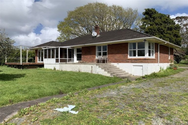 Photo of property in 263 Riverhead Road, Riverhead, Kumeu, 0892