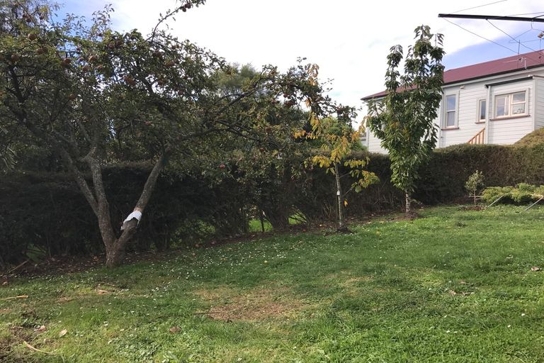 Photo of property in 11 Walton Street, Kaikorai, Dunedin, 9010