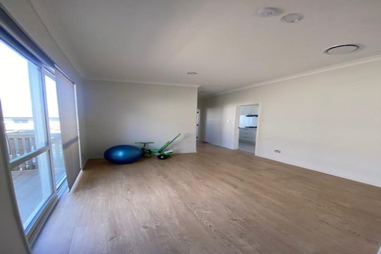 Photo of property in 11 Demeter Street, Flat Bush, Auckland, 2019