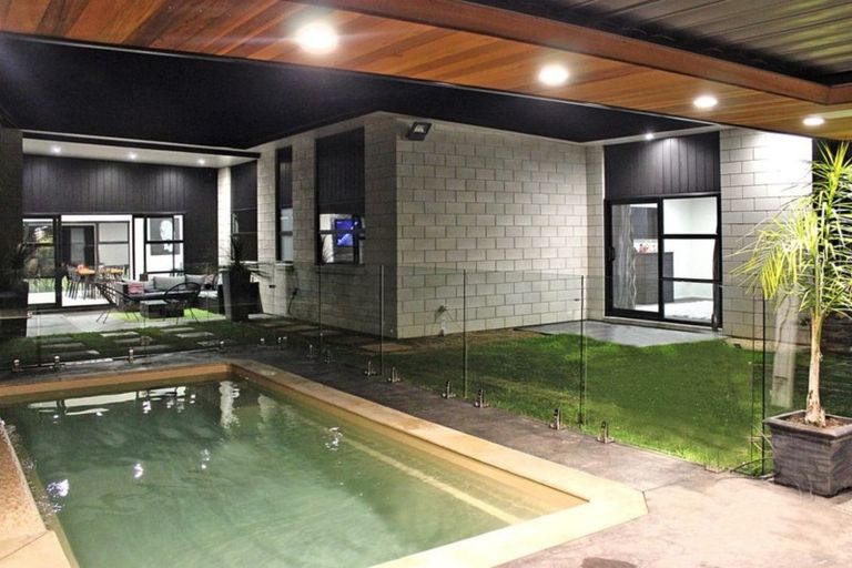 Photo of property in 33 Meadowfield Street, Flagstaff, Hamilton, 3210