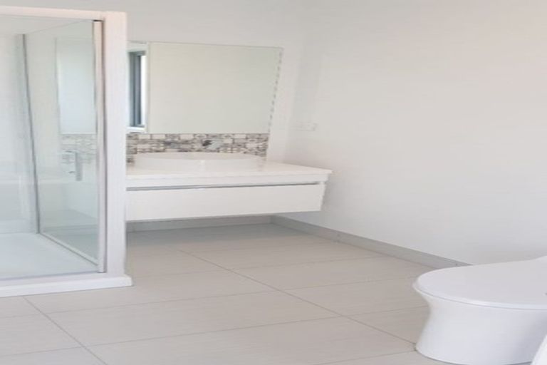 Photo of property in 4 Piripono Crescent, Pukekohe, 2120