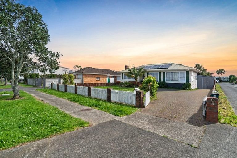 Photo of property in 9 Omana Road, Papatoetoe, Auckland, 2025