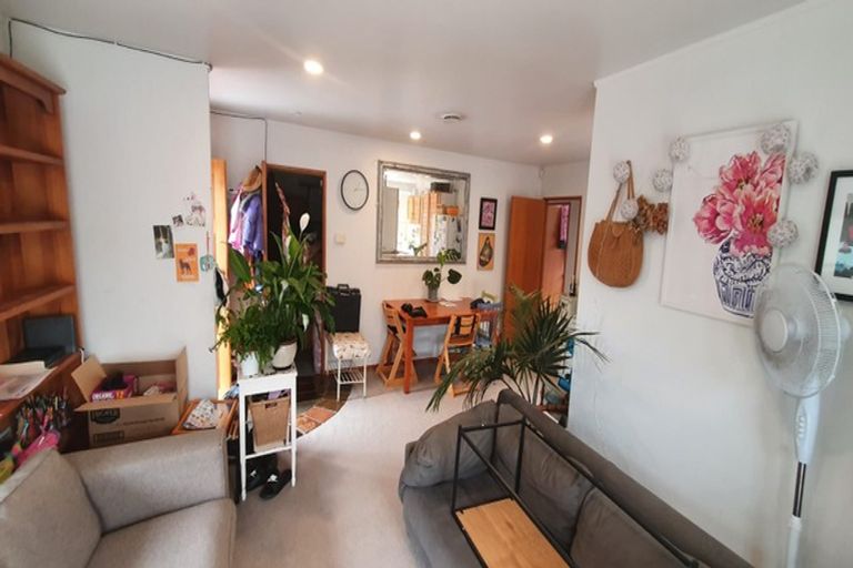 Photo of property in 1/43 Alverston Street, Waterview, Auckland, 1026