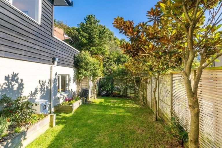 Photo of property in 3 Paremata Drive, Paremata, Porirua, 5024