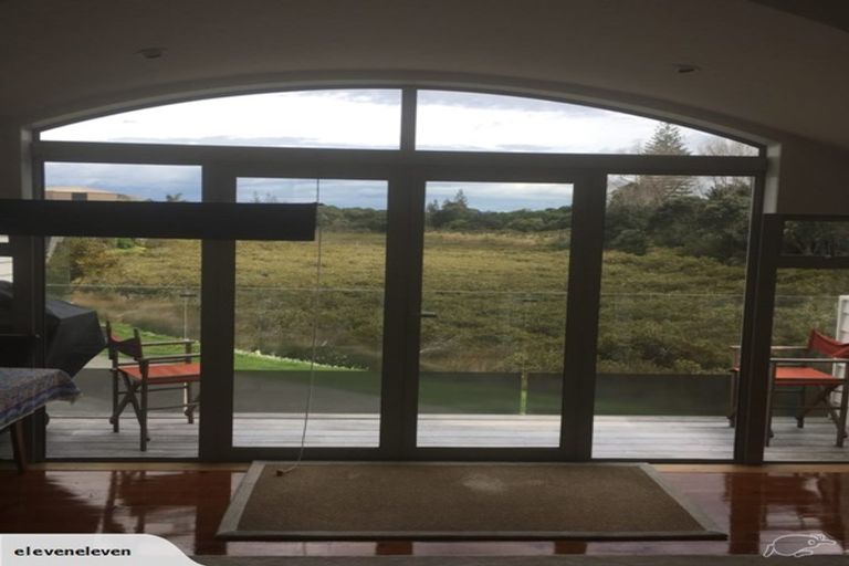 Photo of property in 42 Harley Close, Hauraki, Auckland, 0622