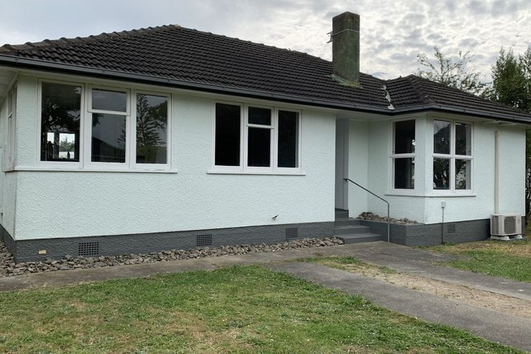 Photo of property in 32 Cardiff Street, Awapuni, Palmerston North, 4412