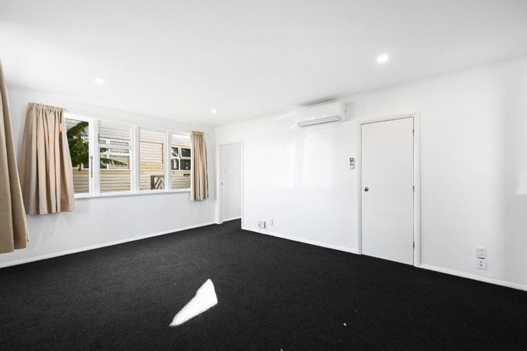 Photo of property in 8 Kenney Crescent, Fairfield, Hamilton, 3214