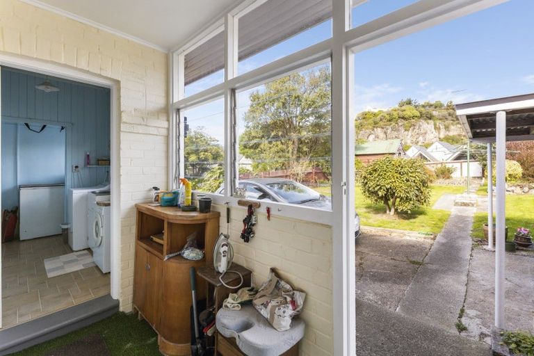 Photo of property in 174 Musselburgh Rise, Andersons Bay, Dunedin, 9013