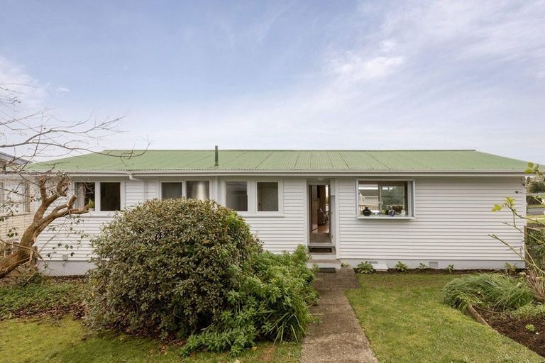 Photo of property in 5 Vivian Drive, Omokoroa, 3114