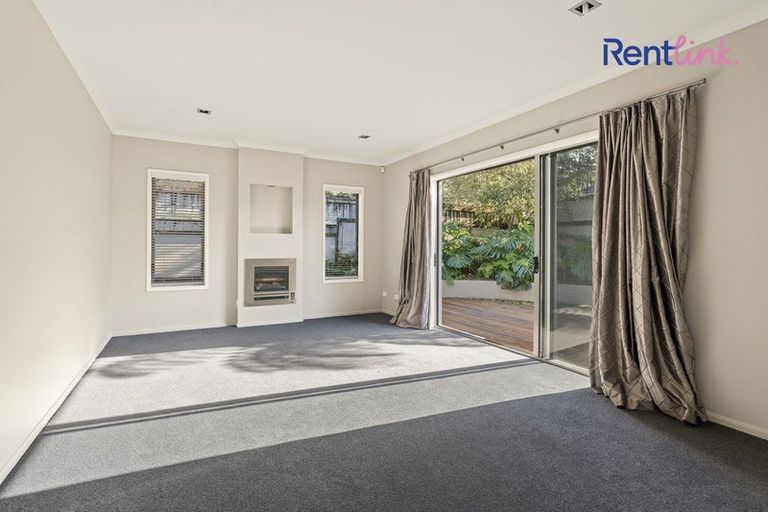 Photo of property in 9 Merriman Place, Pyes Pa, Tauranga, 3112