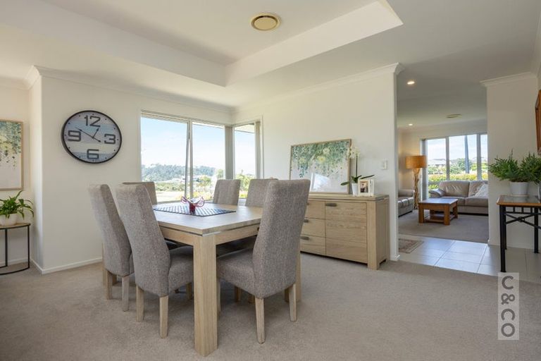 Photo of property in 43 Pitoitoi Drive, Riverhead, 0820