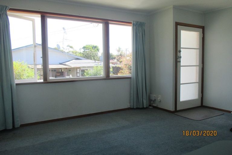 Photo of property in 1/3a Huapai Street, Onehunga, Auckland, 1061