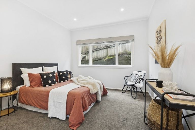 Photo of property in 17 Garfield Street, Brooklyn, Wellington, 6021