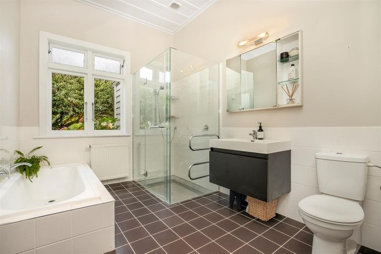 Photo of property in 438 Mcnicol Road, Clevedon, Papakura, 2585