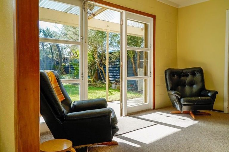 Photo of property in 23 The Centre, Waipu, 0510