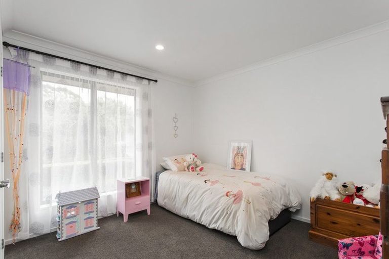 Photo of property in 7 Applecross Lane, Harewood, Christchurch, 8051