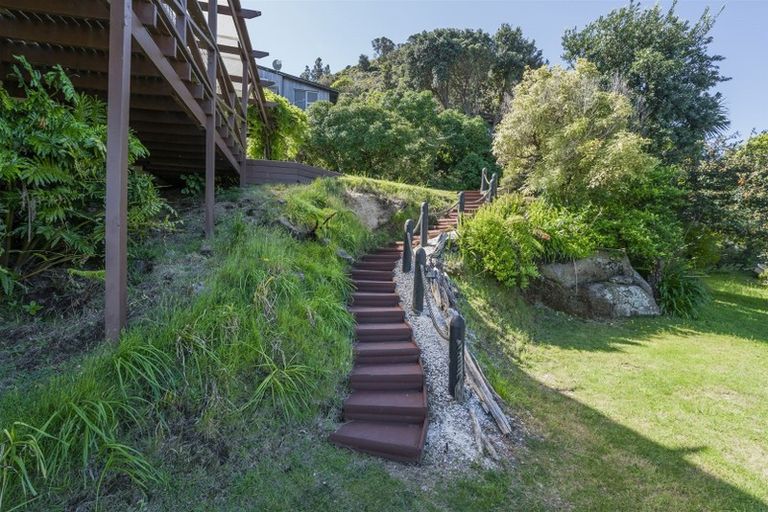 Photo of property in 259 Paku Drive, Tairua, 3508