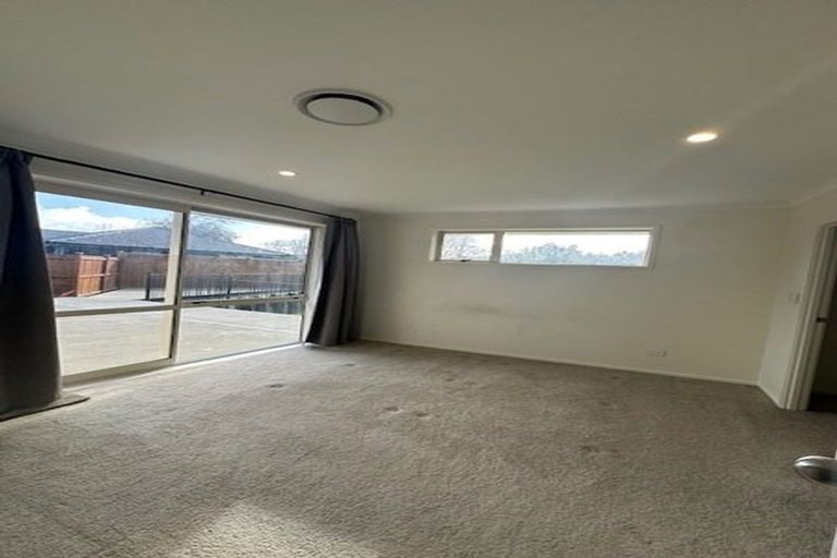 Photo of property in 13 Riverboat Lane, Helensville, 0800