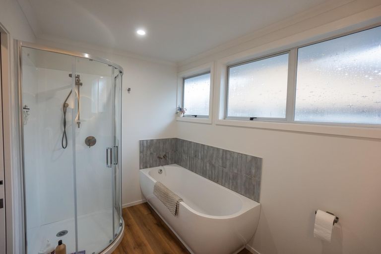 Photo of property in 11 Amberley Avenue, Westbrook, Palmerston North, 4412