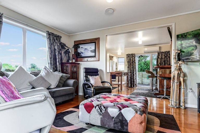 Photo of property in 2 Point Street, Raglan, 3225